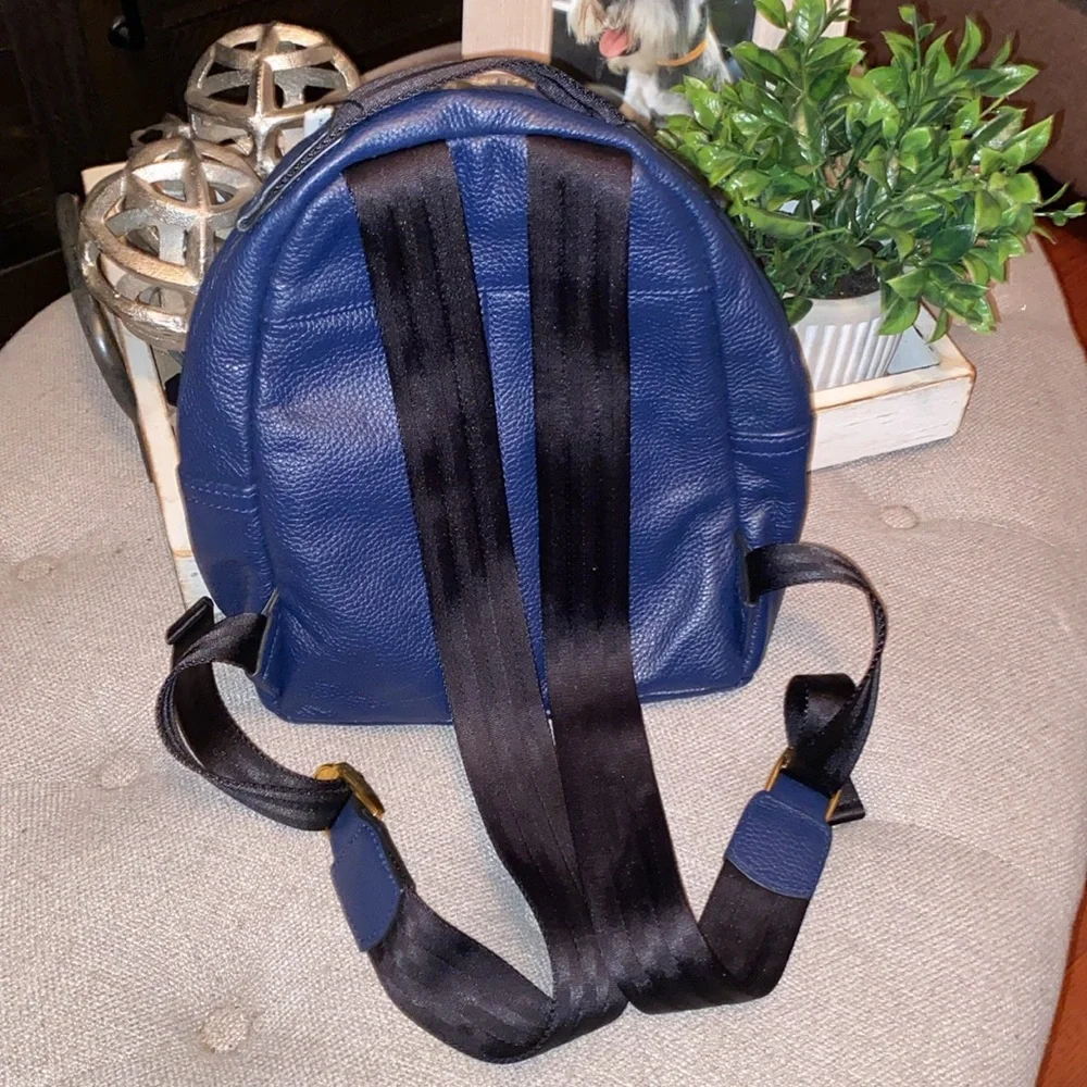 Authentic Marc Jacobs Authentic Leather Backpack - Picture 2 of 6